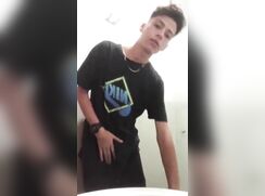 Guy solo hot cum gay porn