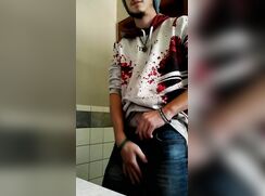 Freak - solo guys gay porn tube