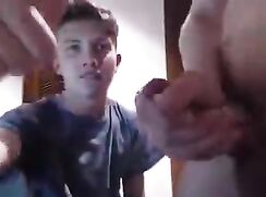 Friends sucking eachother and tasting cum