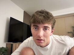 Brit Chats to Viewers and Shows His Uncut Cock