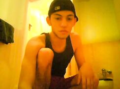 Vintage webcam: Fine looking boy