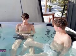 Super Cute Noah Fucked By Sven In Outdoor Hot Tube