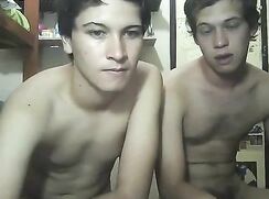 Vintage webcam: Brothers sexy