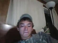 Camo Guy Hart nuttin'