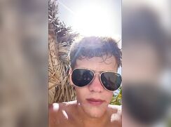 cute fit blonde baiting clip