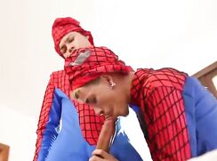 000 handsome guys 9947