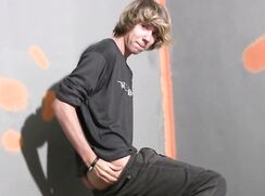 Horny Gay likes handjob