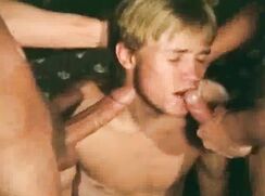 Vintage USA porn: Blond beauties