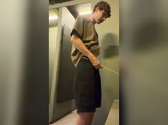 spycam pissing room 8