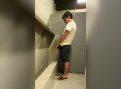 spycam pissing room 10