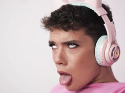 Drake Von & Sam Ledger