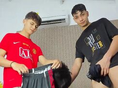 151 Chomolokko webcam video