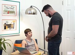 Ian Holms, Dakota Lovell