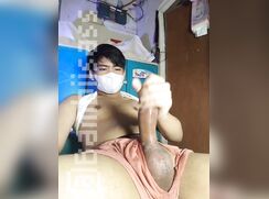 Hot Asian twink with nice cumshot