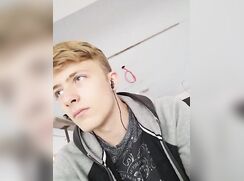 cute big cock blonde freddie cumming bate