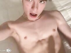 Cute twink aggressively jerks off
