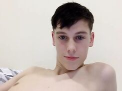 Cute Boy Faps n Show's his Hole (No Cum)