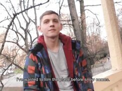 Baisé par un mec pour de l'argent,,