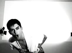 (SF) 'I Kissed a Boy and I Liked It'