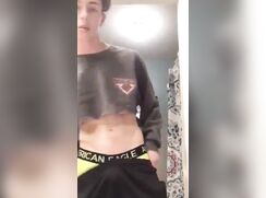 Guy big dick solo gay porn