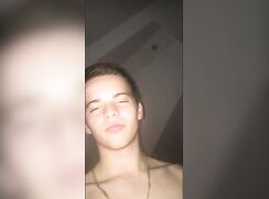 cute fit cuschierii bate clip