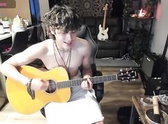 bashful- Ryan -rockstar-support-comes-at-the-end