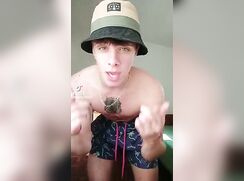 cute argentino tiktoker santi bate clip