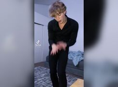 cute tiktoker luvtok on tt and bate clip