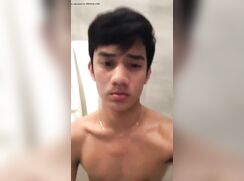 cute asian youtuber twink cum solo