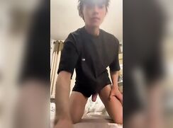 cute-big-dick-chinese-teen-jerking-off-gay-porn