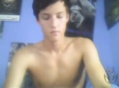 pretty twink like to cum