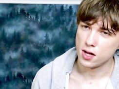 Uncut Cock Guy With Beautiful Green Eyes