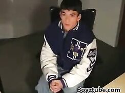 Mussle boy Cody Frat Cam Porn