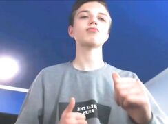 cute-blonde-guy-hot-wanking-cam-cums