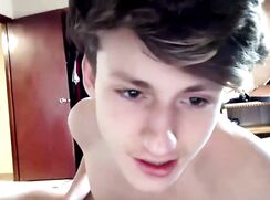 Morning cam porn Robert-just-woke-up-and-wanted-to-say-hi-to-you-ai