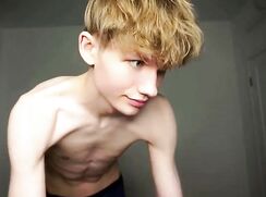 cute-fit-russian-blonde-wanking-off-on-cam