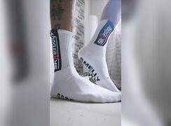 000 feet-sox-sneaks-9997