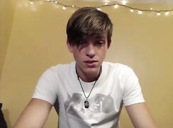 Hot teen boy Dexter playing with his ass hole and jacking off nicely