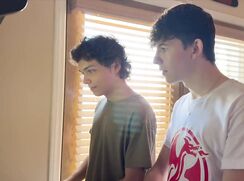 New twinks love gay porn tube