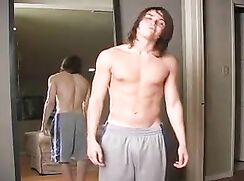 Casting d'une beauté pure gay porn tube