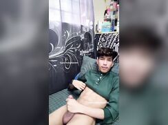 malay twink festive cumming