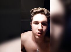 cute college chating instant bate
