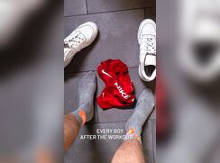 000 feet-sox-sneaks-9894