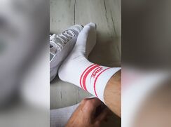 000 feet-sox-sneaks-9892