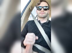 AHV - Playing cock while driving