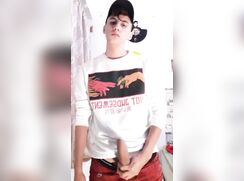 AHV - Handjob young men