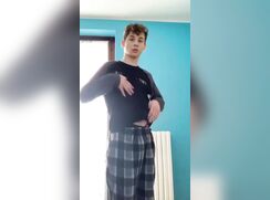 Strip, wank and show ass