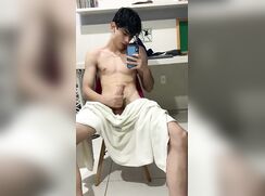mollyontops 86