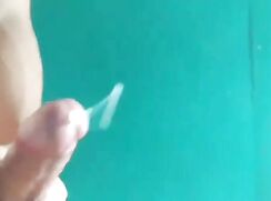 I love to cum...