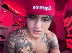 Eren Big Dick Latino Boy